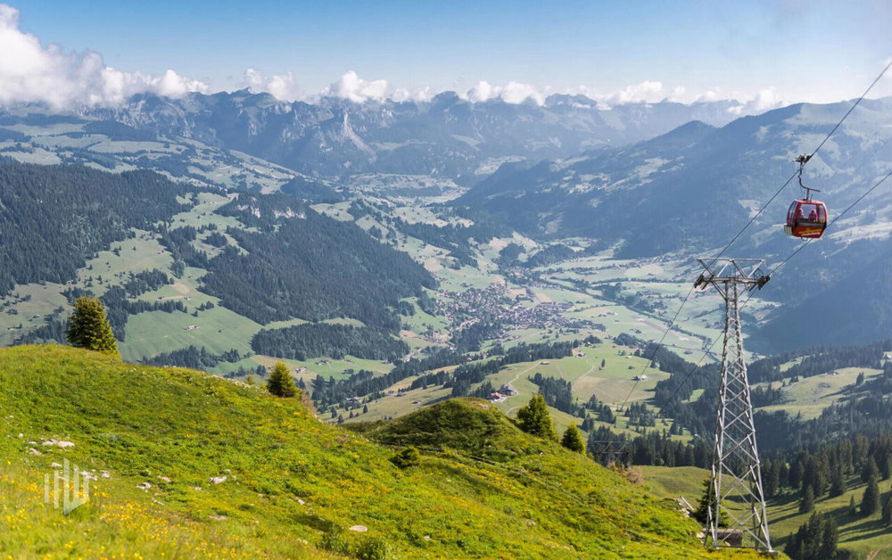 null rooms Land to buy in Zweisimmen - image 1/13