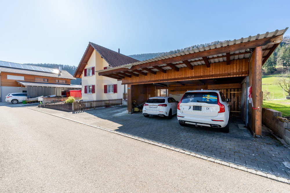 Maison 6 pièces à acheter à Ramiswil - image 1/12