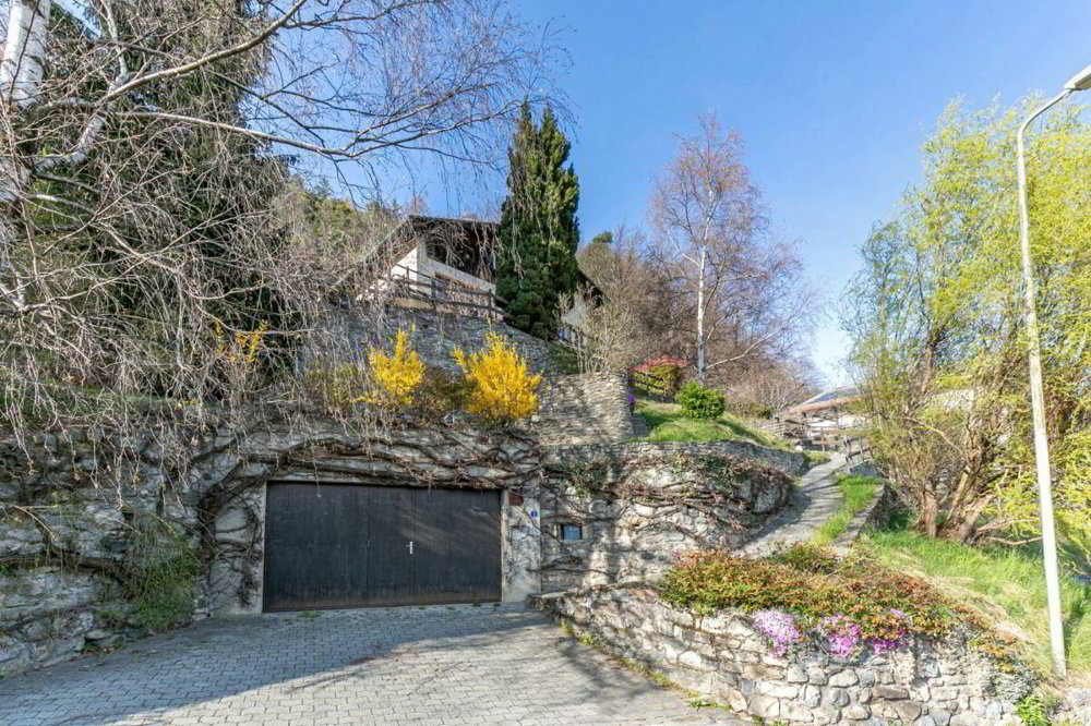 Casa di 6 locali in vendita a Ravoire - immagine 1/12