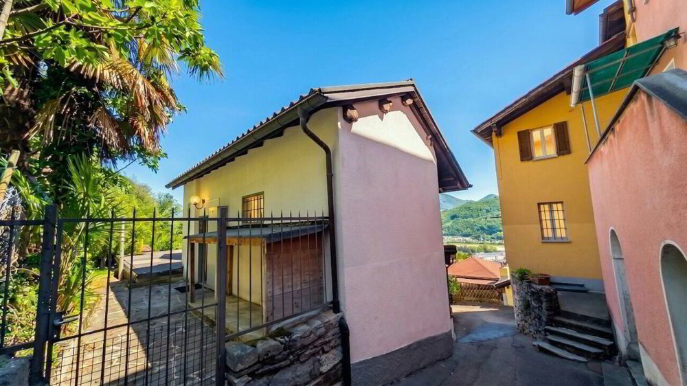3 rooms House to buy in Agno - image 1/13