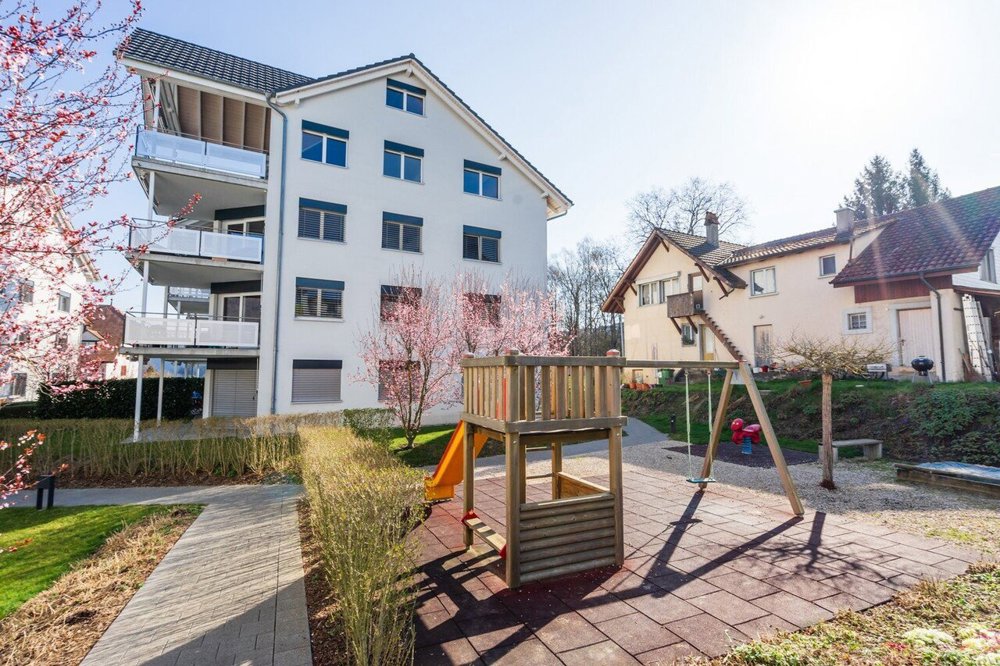 3 rooms Apartment for rent in Ipsach - image 1/8