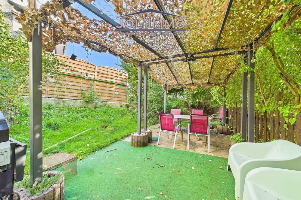 4 rooms Apartment to buy in La Ferrière - image 1/12