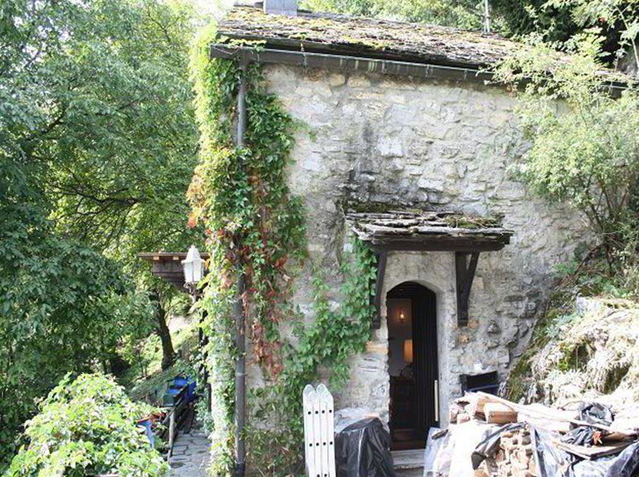Casa di 5 locali in vendita a Muggio - immagine 1/13