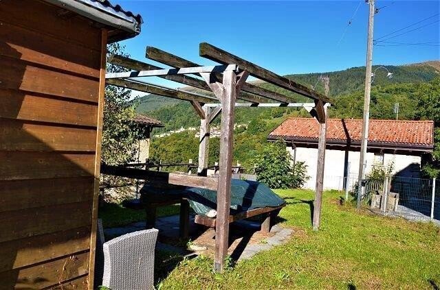 Casa di 2 locali in vendita a Colla - immagine 1/13