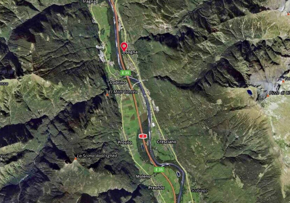 Terreno di null locali in vendita a Osogna - immagine 1/9