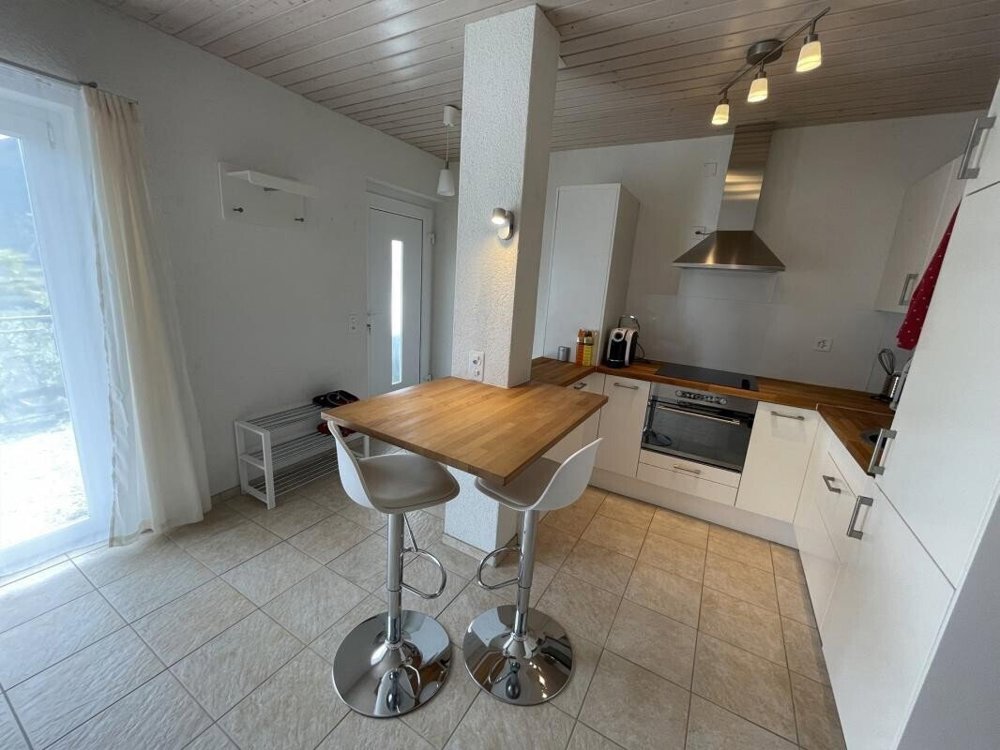 Casa di 5 locali in vendita a Agarone - immagine 1/13
