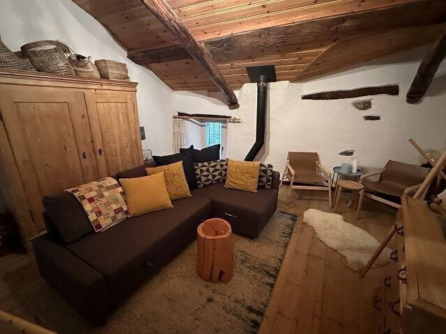 Casa di 2 locali in vendita a Indemini - immagine 1/13