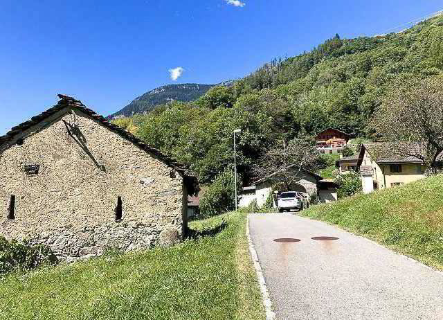 Terreno di null locali in vendita a Faido - immagine 1/13