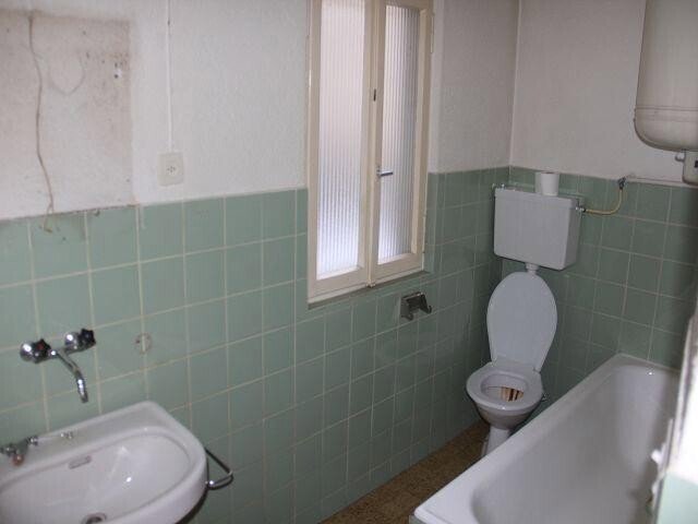 Casa di 6 locali in vendita a Giornico - immagine 1/13
