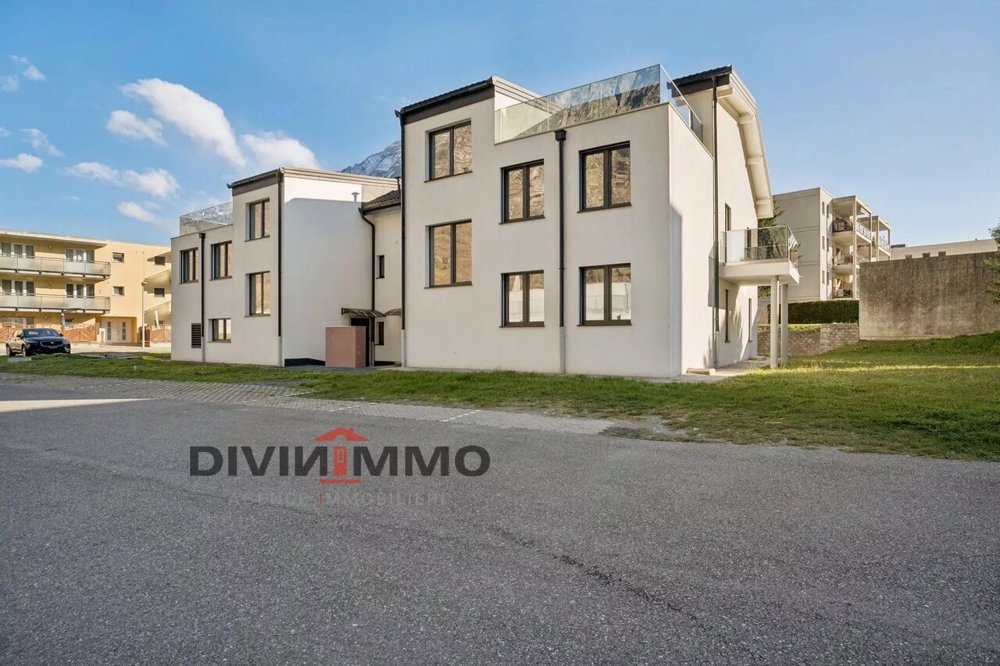 Appartement 3 pièces à acheter à Martigny - image 1/8