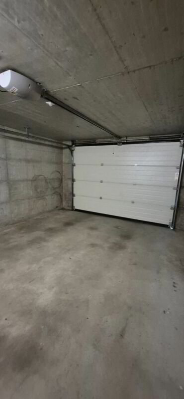 4 rooms Apartment to buy in Charrat - image 1/13
