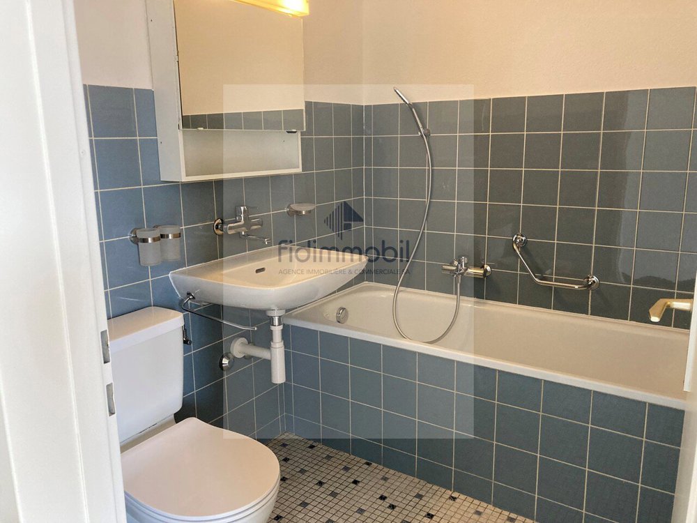 Appartamento di 1 locali in affitto a La Chaux-de-Fonds - immagine 1/4