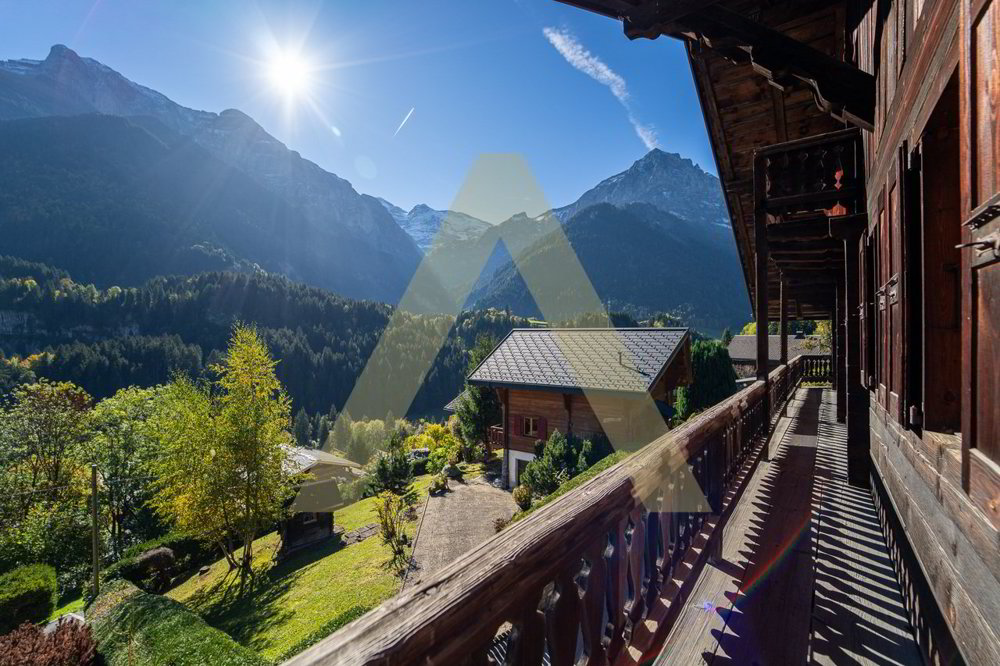 Casa di 16 locali in vendita a Champéry - immagine 1/1