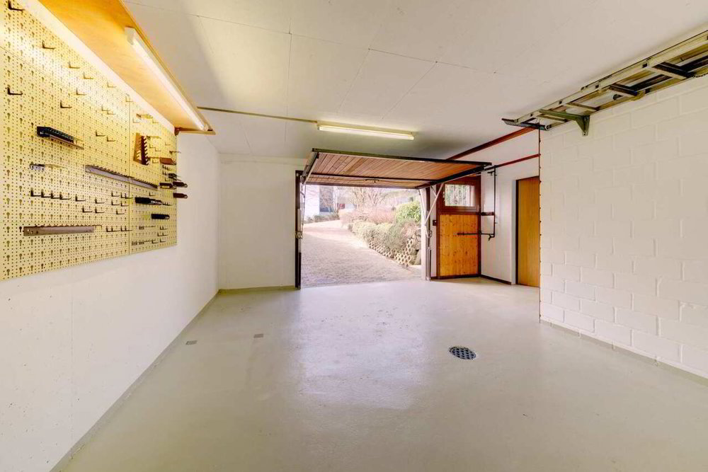 5 rooms House to buy in Sissach - image 1/13