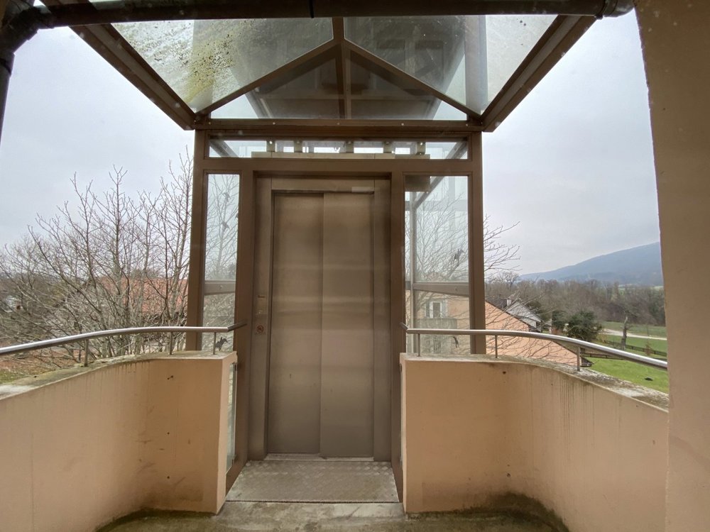 Appartamento di 4 locali in affitto a Mariastein - immagine 1/13