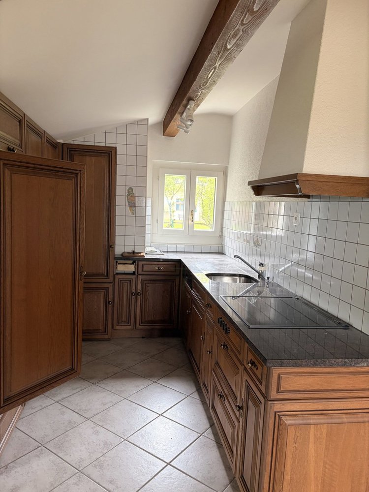 Maison 6 pièces à acheter à Les Geneveys-sur-Coffrane - image 1/13