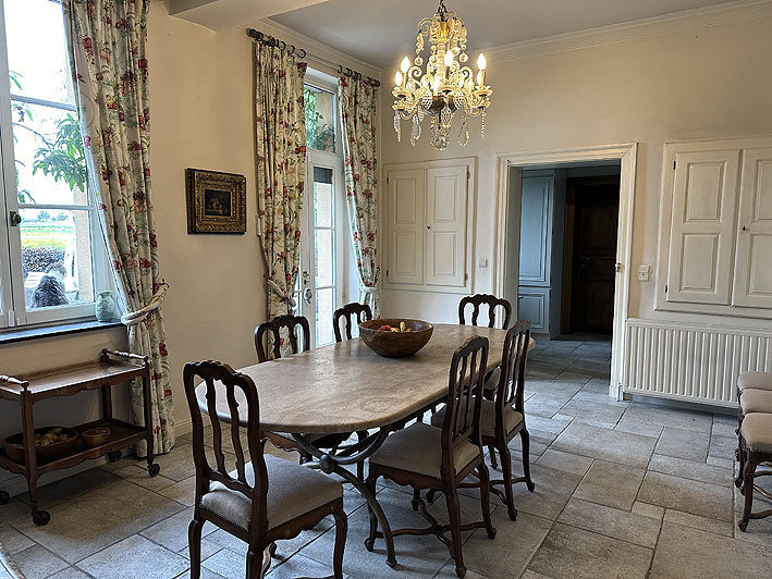 Casa di 8 locali in vendita a Vétroz - immagine 1/13