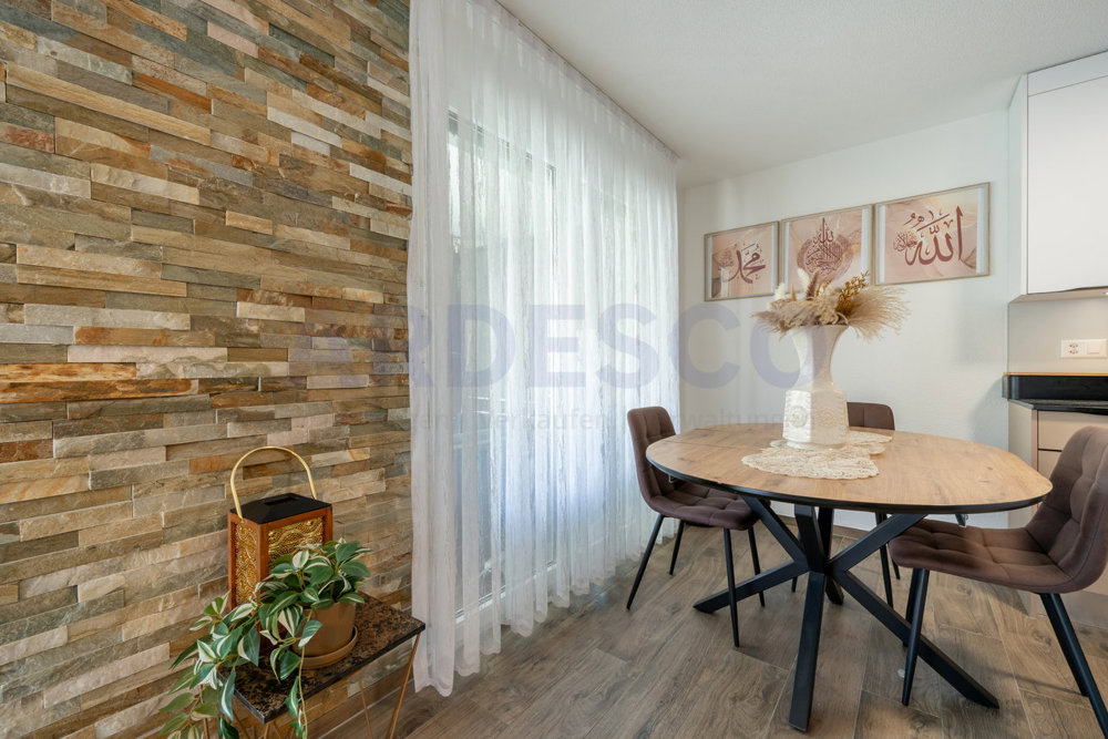 Appartement 5 pièces à acheter à Oftringen - image 1/13