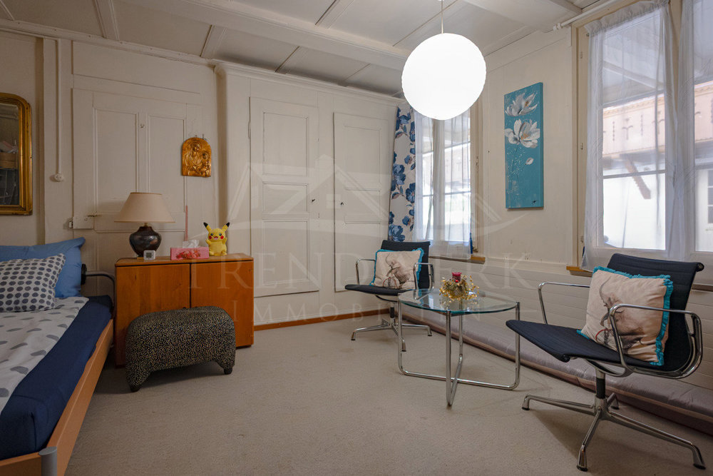 Casa di 11 locali in vendita a Seewil - immagine 1/13