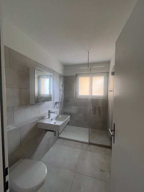 3 rooms Apartment for rent in Ascona - image 1/8