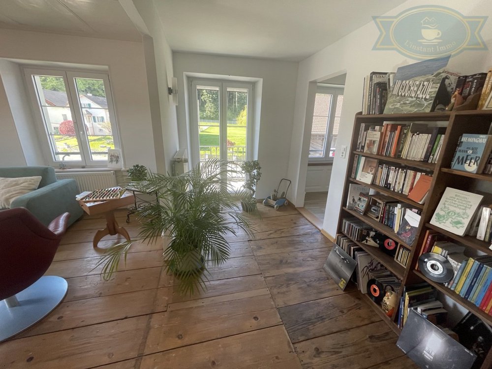 Maison 8 pièces à acheter à Vendlincourt - image 1/13