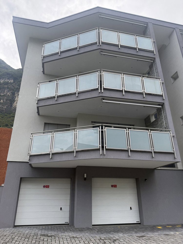 Parcheggio, garage di null locali in affitto a Capolago - immagine 1/3