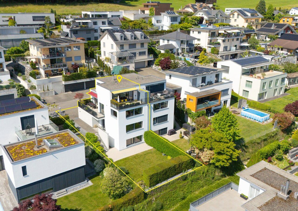 6 Zimmer Haus zum verkaufen in Tuggen - Bild 1/13