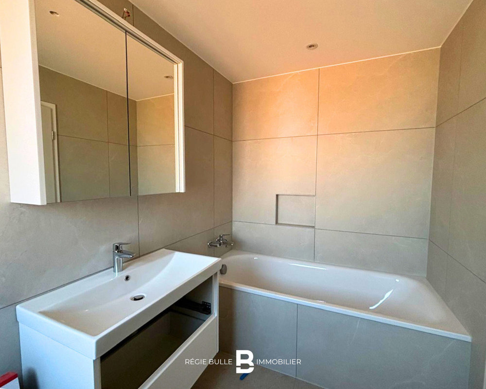 Appartamento di 4 locali in affitto a Giffers - immagine 1/8