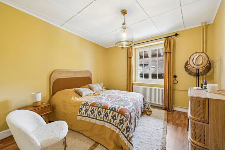 Maison 17 pièces à acheter à Hermance - image 1/8