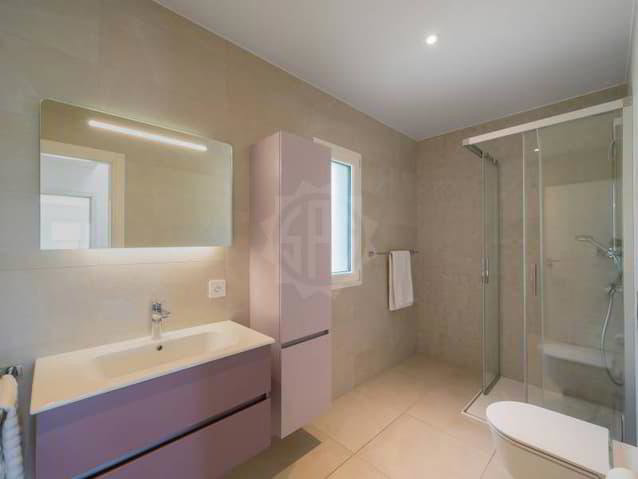 Maison 6.5 pièces à louer à Le Mont-sur-Lausanne - image 1/12