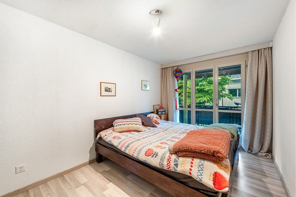 5.5 Zimmer Haus zum verkaufen in Bilten - Bild 1/13