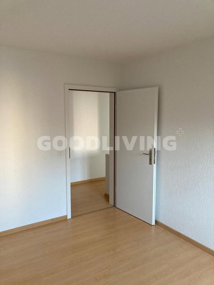 4.5 rooms Apartment to buy in Hallwil - image 1/4