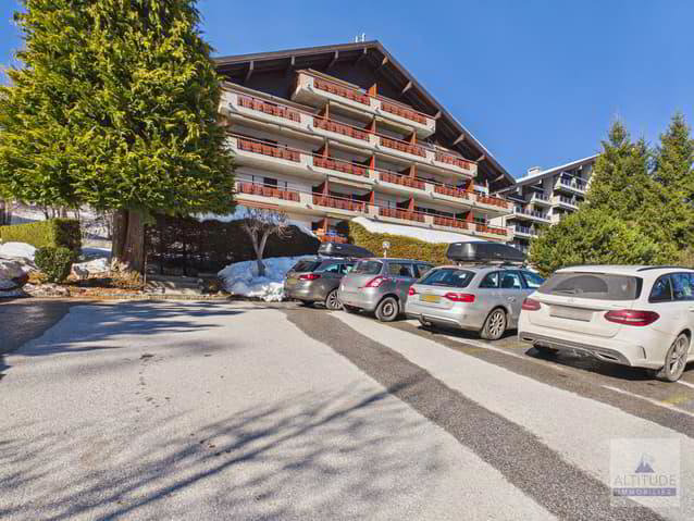 Appartement 2 pièces à louer à Crans-Montana - image 1/13