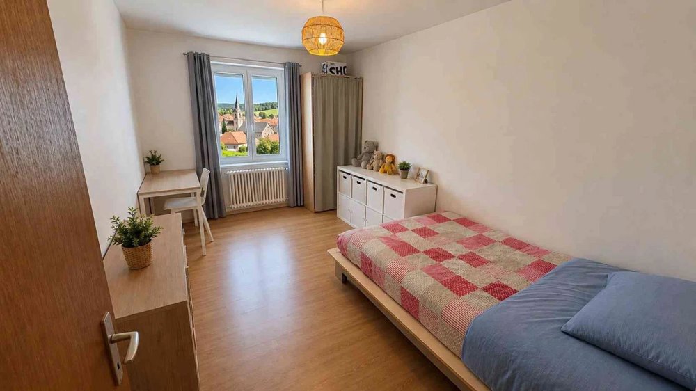 4.5 Zimmer Wohnung zu vermieten in Baulmes - Bild 1/9