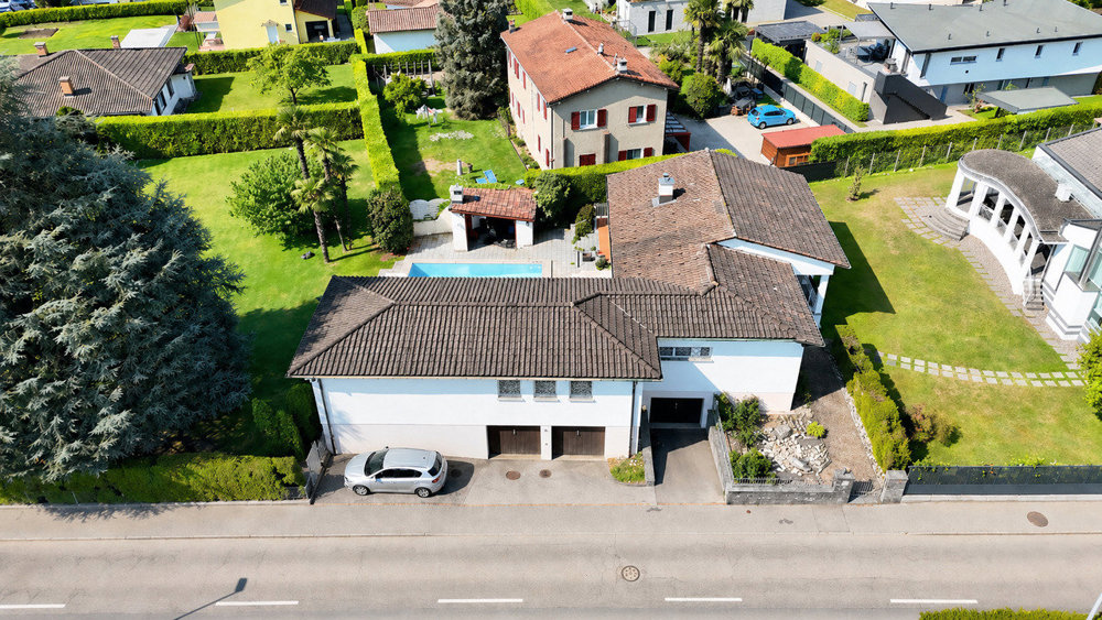 Terreno di null locali in vendita a Caslano - immagine 1/6
