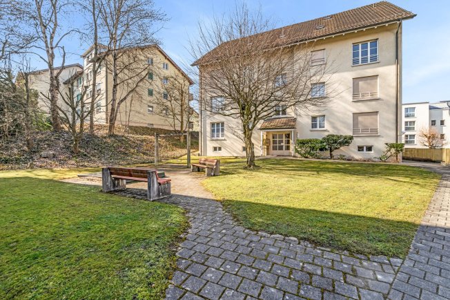 3 rooms Apartment for rent in Winterthur - image 1/1