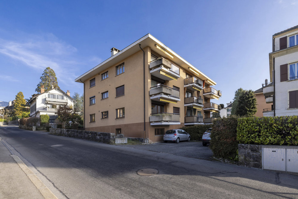 Appartamento di 4 locali in vendita a La Tour-de-Peilz - immagine 1/13