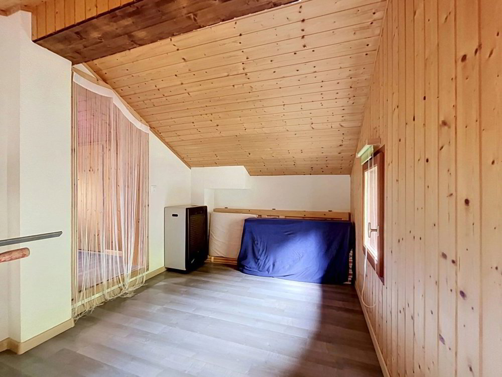 Maison 4 pièces à acheter à Ayer - image 1/13