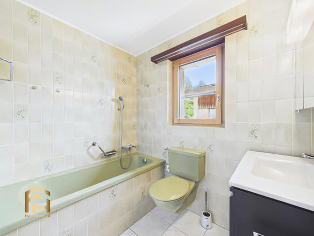 5 rooms Apartment for rent in Birgisch - image 1/13