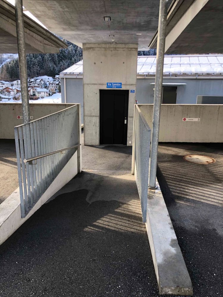 3.5 Zimmer Wohnung zu vermieten in Laax GR - Bild 1/10