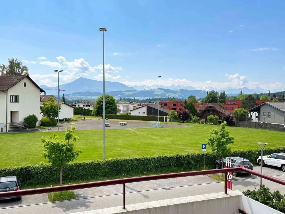 3.5 Zimmer Wohnung zu vermieten in Sins - Bild 1/11