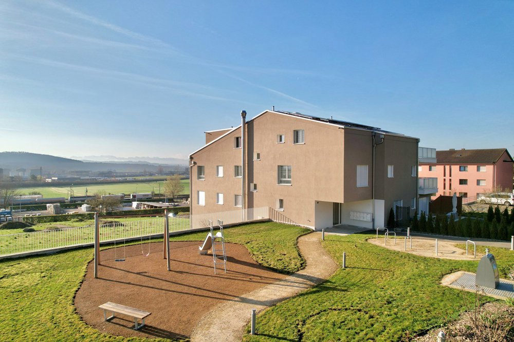 Appartement 4 pièces à acheter à Cressier NE - image 1/7