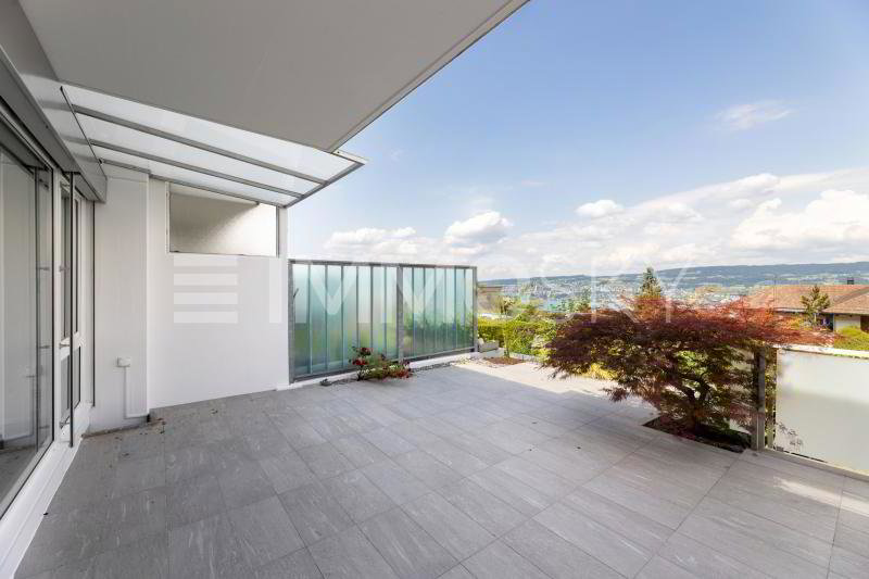 3 rooms House to buy in Horgen - image 1/5
