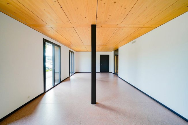 4 Zimmer Büro zu vermieten in Kriens - Bild 1/1