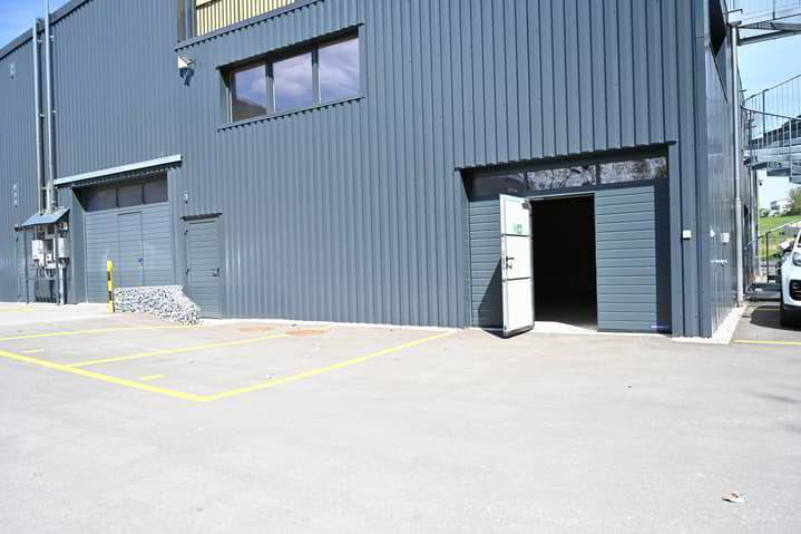 1 rooms Office & Commercial for rent in Vallorbe - image 1/6