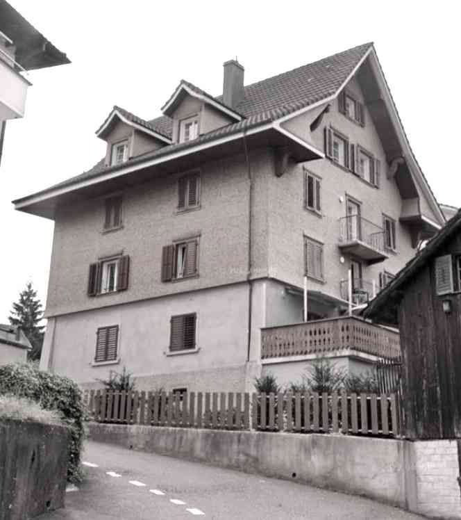 null Zimmer Haus zum verkaufen in Luzern - Bild 1/6