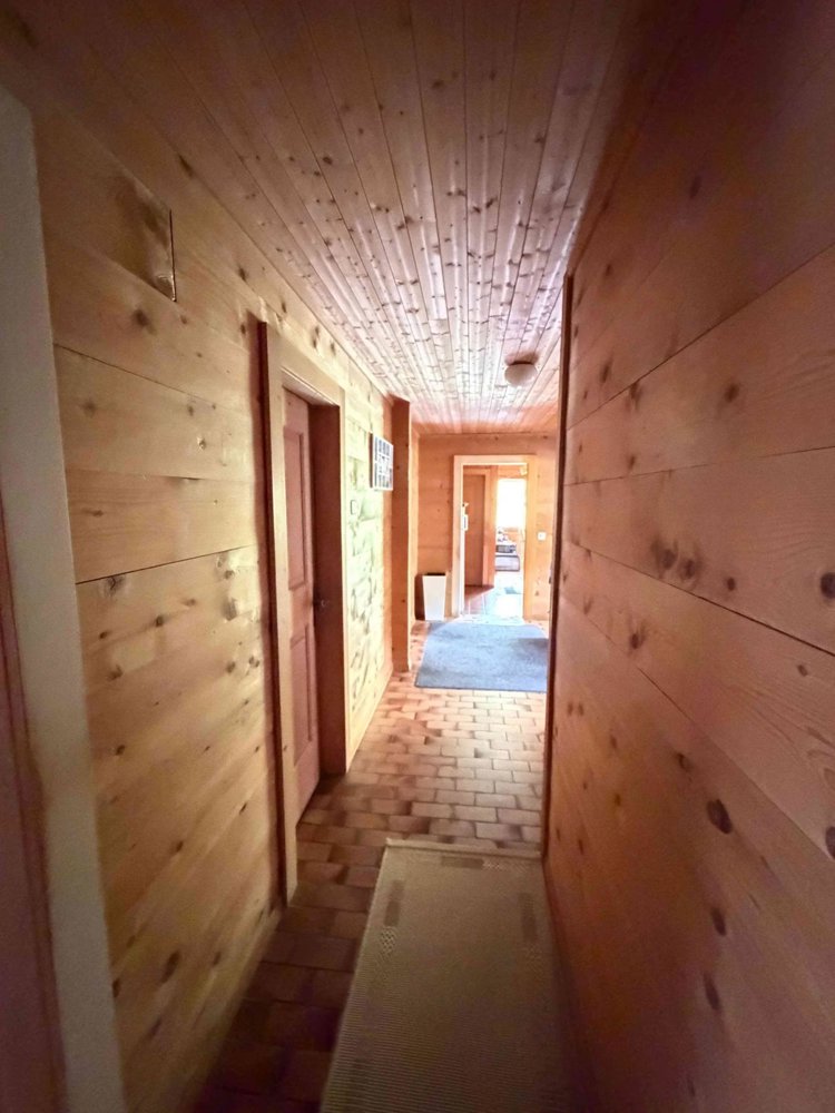 4.5 Zimmer Haus zu vermieten in Pragg-Jenaz - Bild 1/5