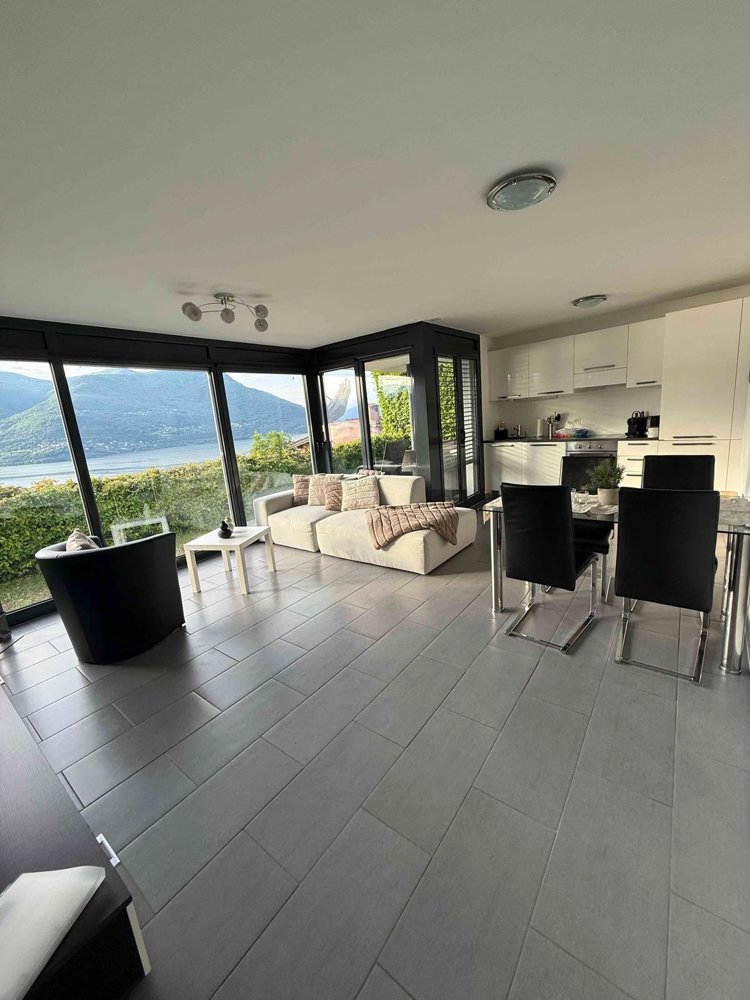 3.5 rooms Apartment for rent in Brissago - image 1/10