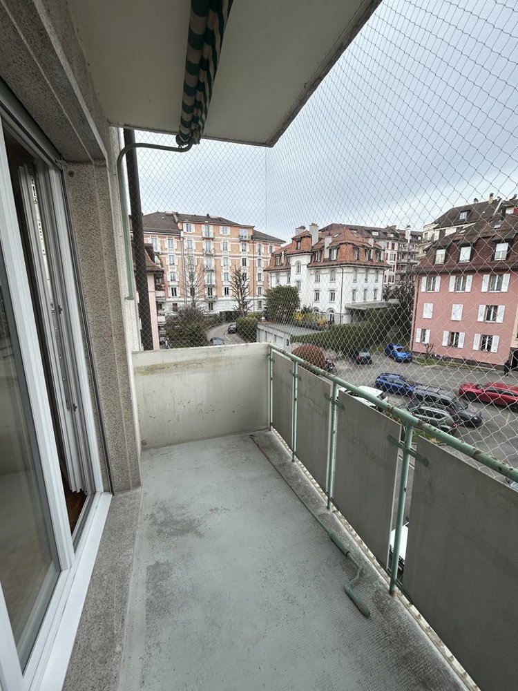 2 Zimmer Wohnung zu vermieten in Lausanne - Bild 1/8