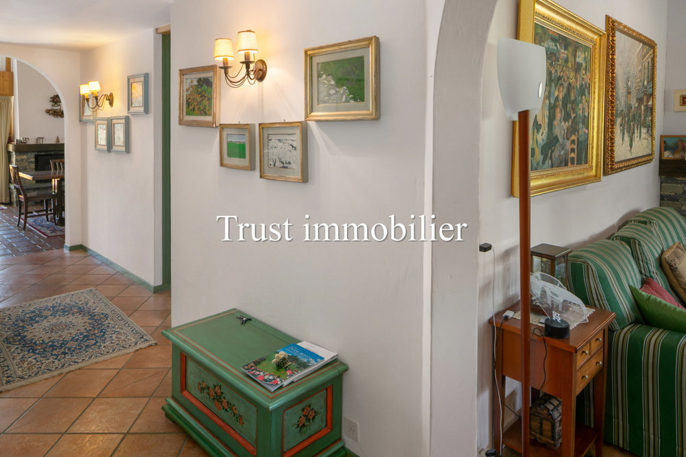 Maison 7 pièces à acheter à Crans-Montana - image 1/13